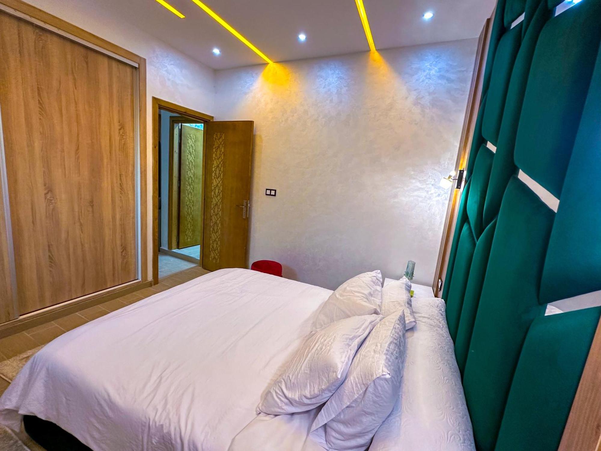 Veluxa - Luxury Holiday Homes - Centric Flat Tánger Exterior foto