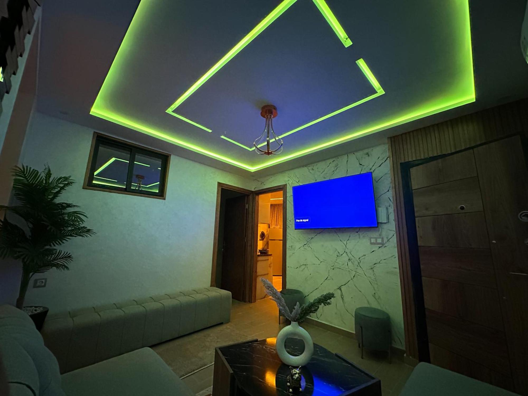 Veluxa - Luxury Holiday Homes - Centric Flat Tánger Habitación foto