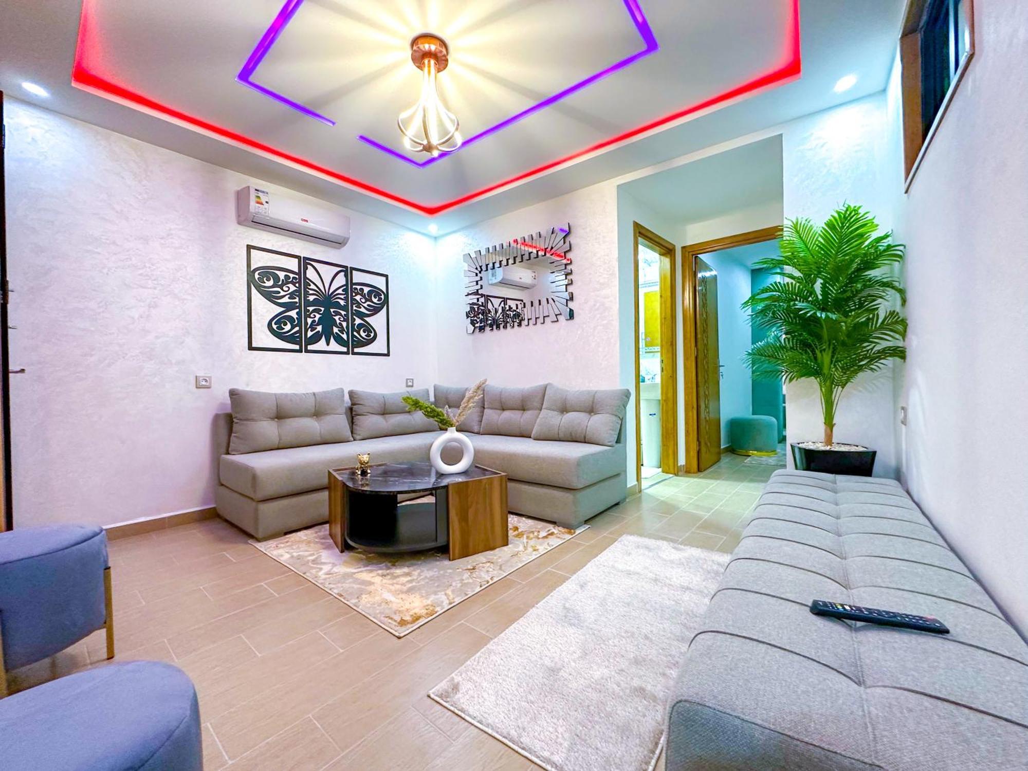 Veluxa - Luxury Holiday Homes - Centric Flat Tánger Exterior foto